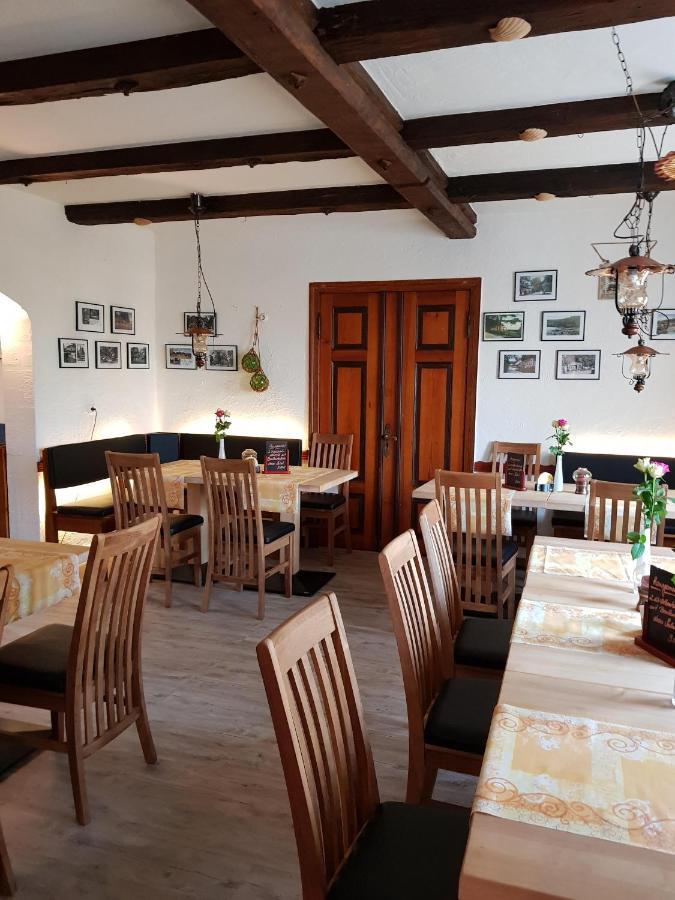 Gasthof Alte Fischerhuette Altfriesack Экстерьер фото